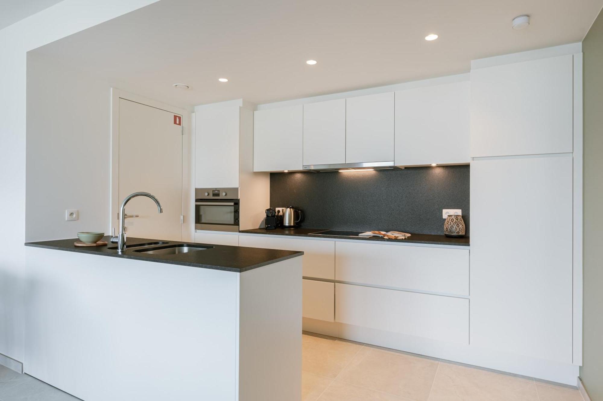 Huswell - Experience Coastal Luxury At Ostend Exterior photo