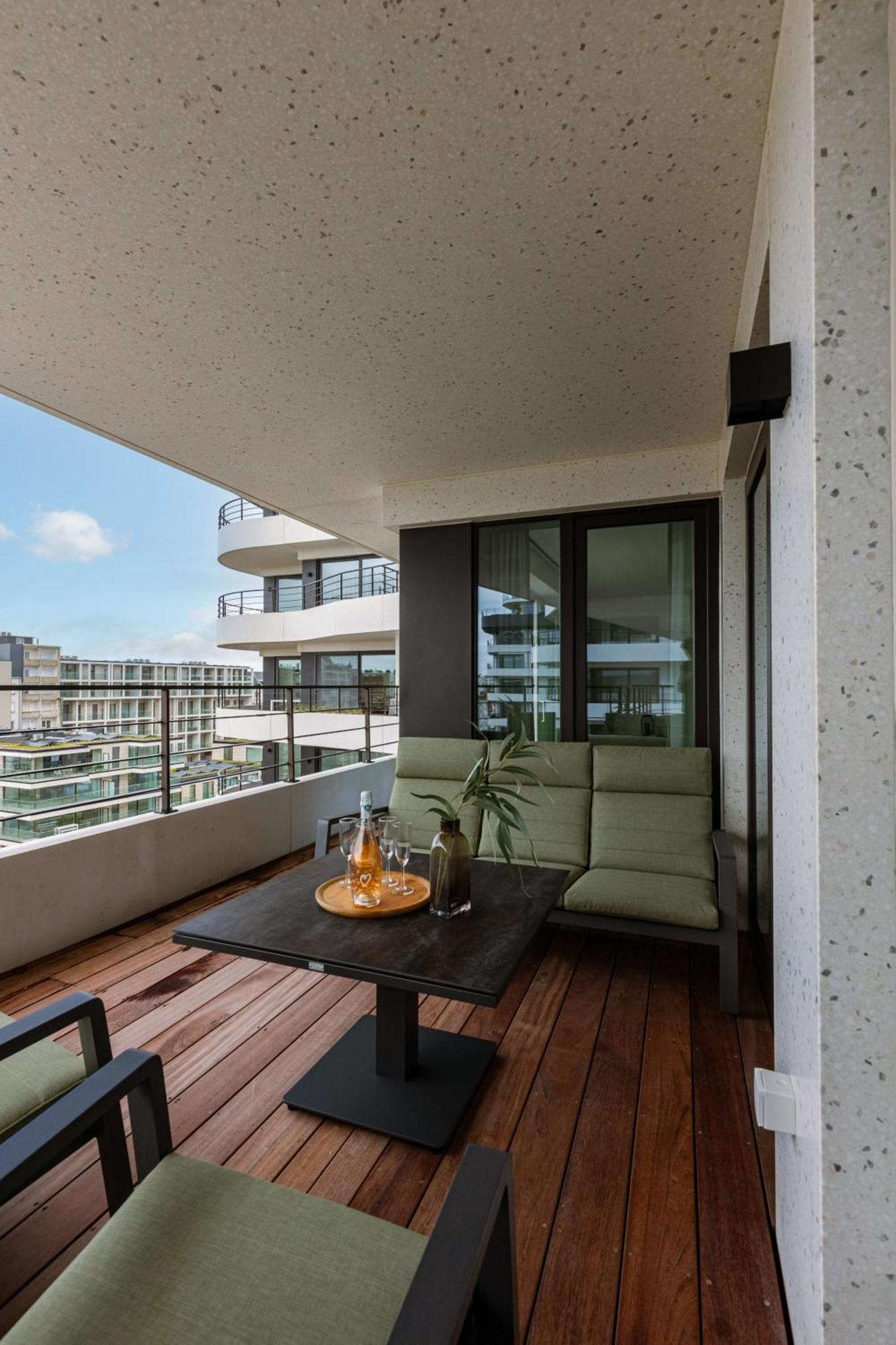 Huswell - Experience Coastal Luxury At Ostend Exterior photo